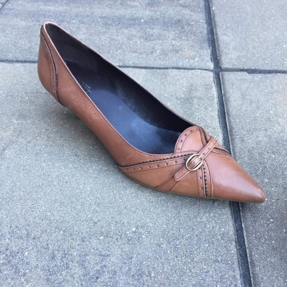 Ann Taylor Loft Pointed Toe Low Heel Pumps 6M - Picture 3 of 6